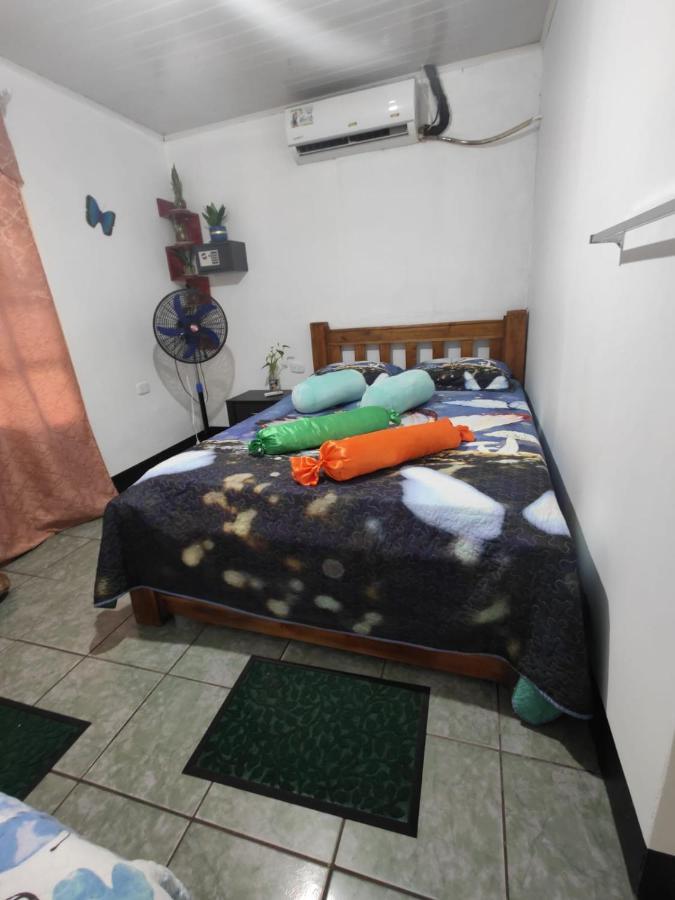 Appartamento Tortuguero Casa De Playa Green House Esterno foto