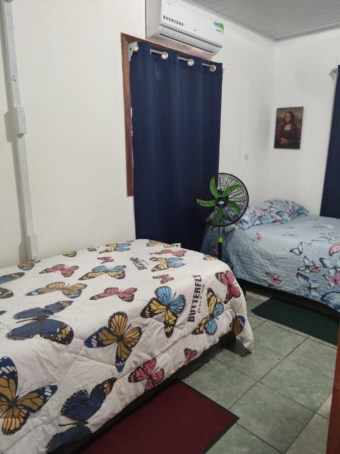Appartamento Tortuguero Casa De Playa Green House Esterno foto