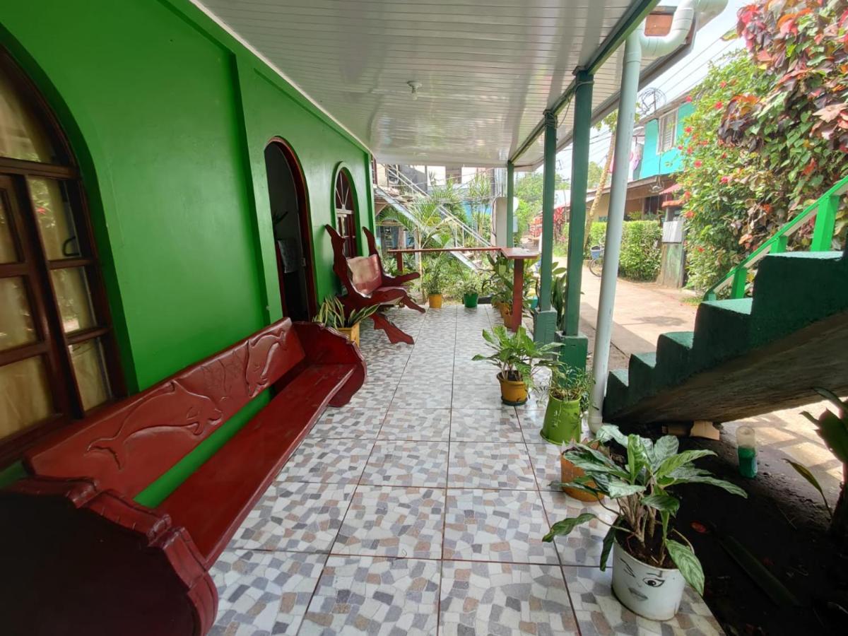 Appartamento Tortuguero Casa De Playa Green House Esterno foto