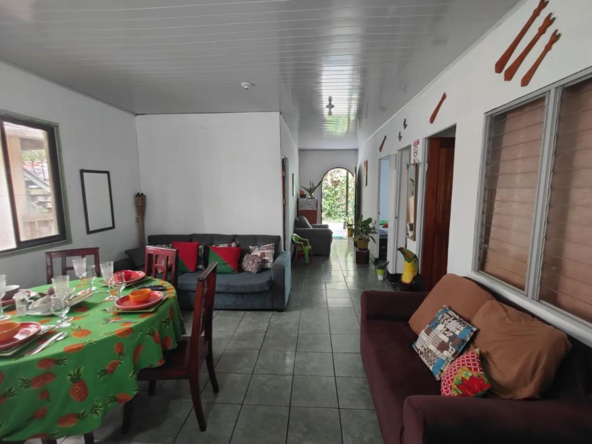 Appartamento Tortuguero Casa De Playa Green House Esterno foto