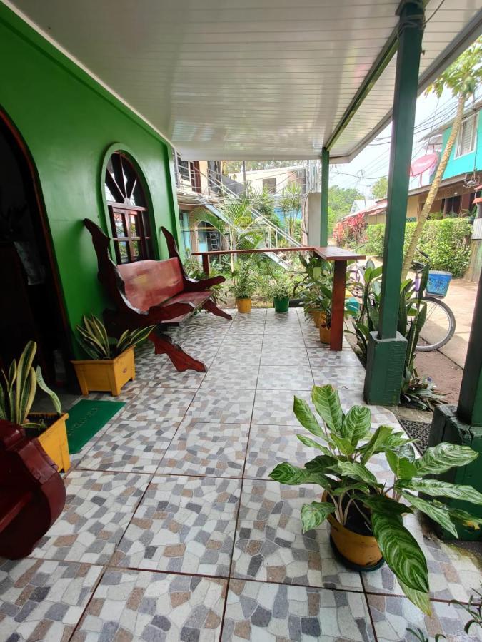 Appartamento Tortuguero Casa De Playa Green House Esterno foto