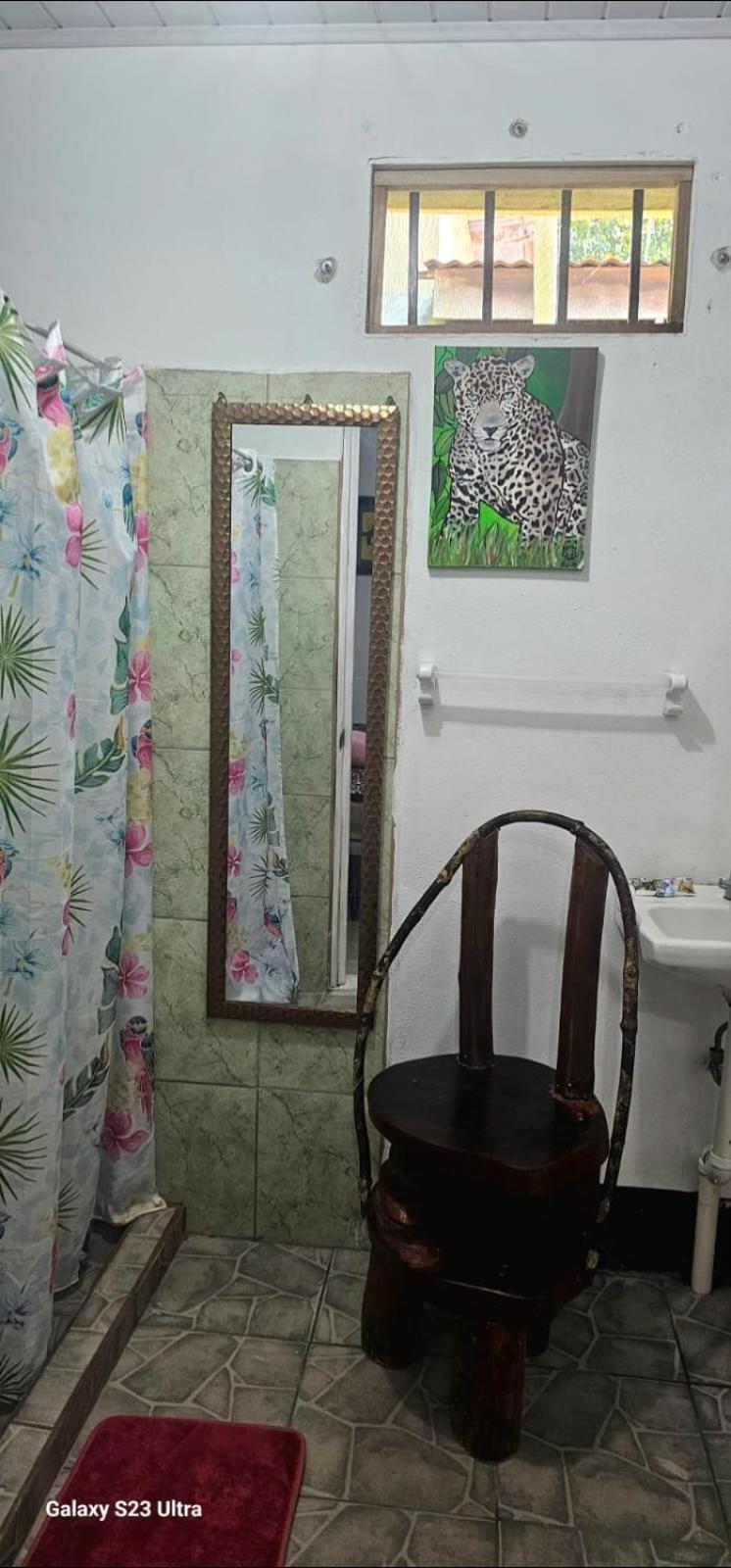 Appartamento Tortuguero Casa De Playa Green House Esterno foto